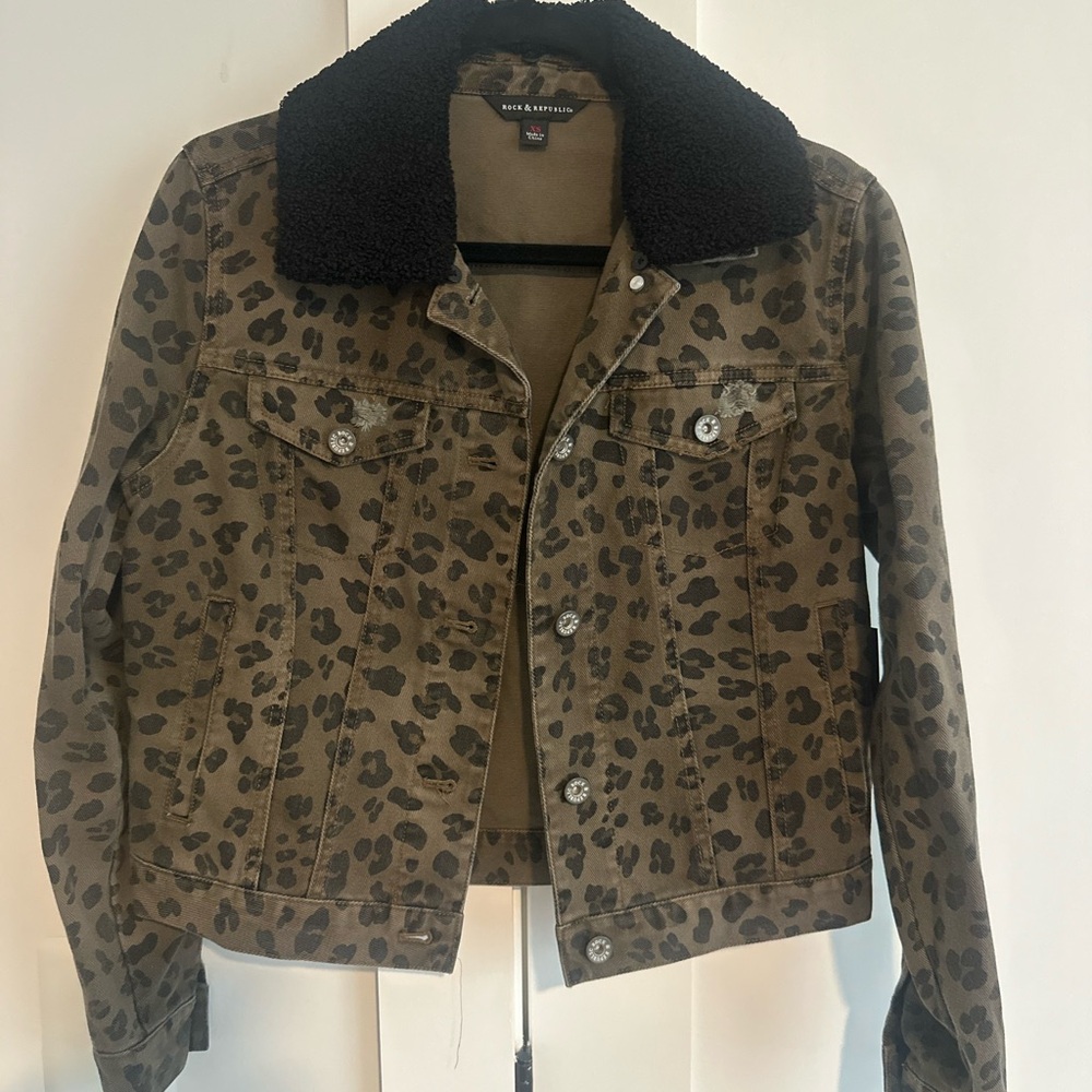 Rock & Republic Leopard Print Jacket with Black Collar